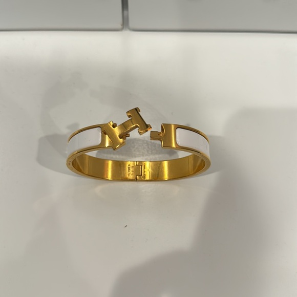 Authentic Hermès Clic H narrow bracelet in white enamel with gold hardware - Picture 2 of 2